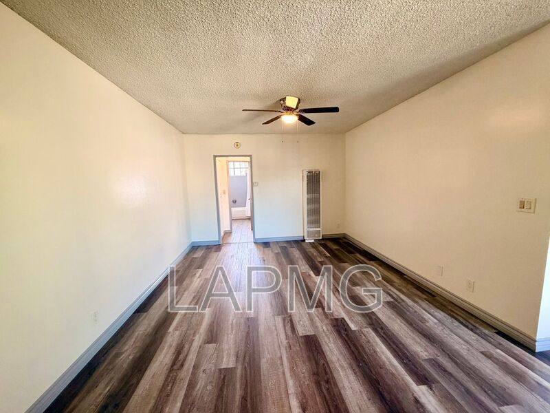 Apartment for rent at 925 Enterprise Ave #40, Inglewood, CA 90302