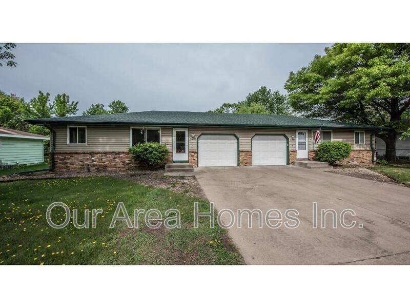 House for rent at 3901 9th Lane, Anoka, MN 55303
