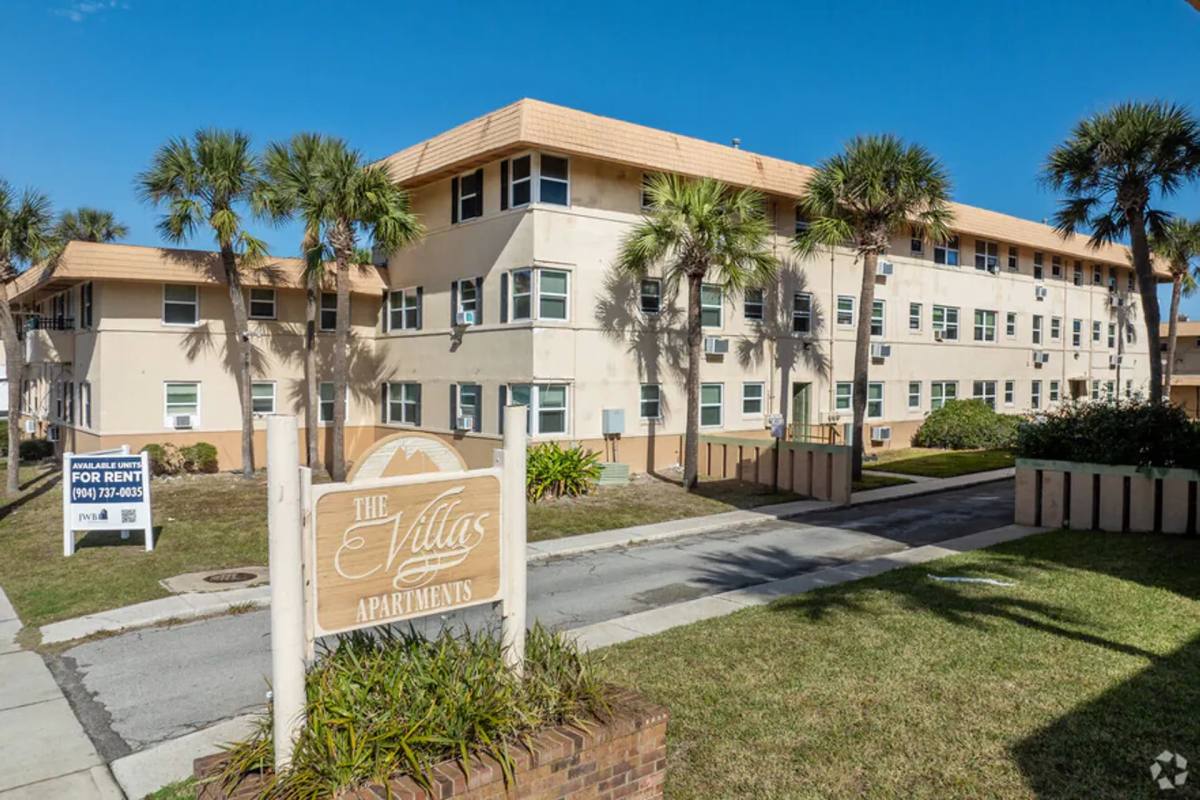 Apartment for rent at 222 16th Ave N, Jacksonville Beach, FL 32250