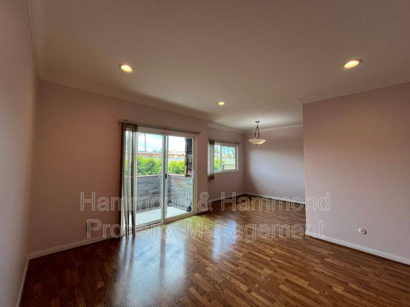 Condo for rent at 5400 Newcastle Ave #43, Encino, CA 91316