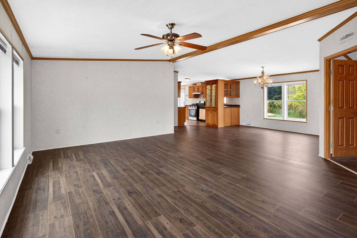Apartment for rent at 15 W Redwood Ave, Pleasantville, NJ 08232