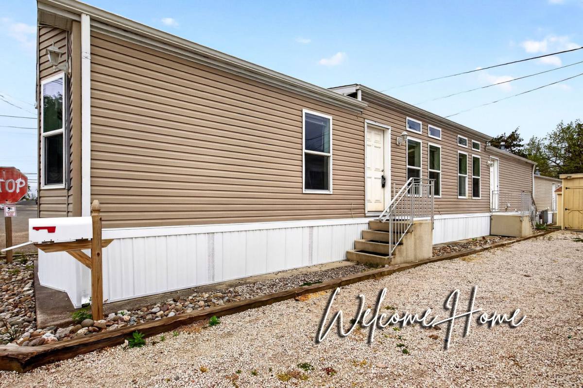 Apartment for rent at 15 W Redwood Ave, Pleasantville, NJ 08232
