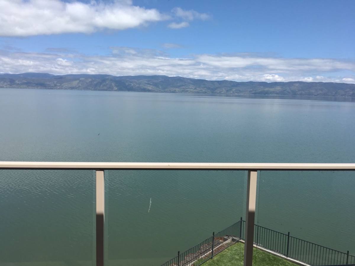Condo for rent at 10 Royale Ave, Lakeport, CA 95453
