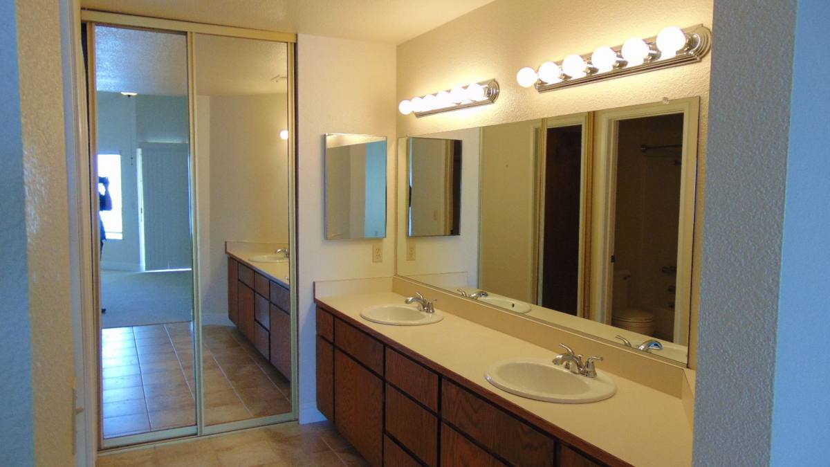 Condo for rent at 10 Royale Ave, Lakeport, CA 95453