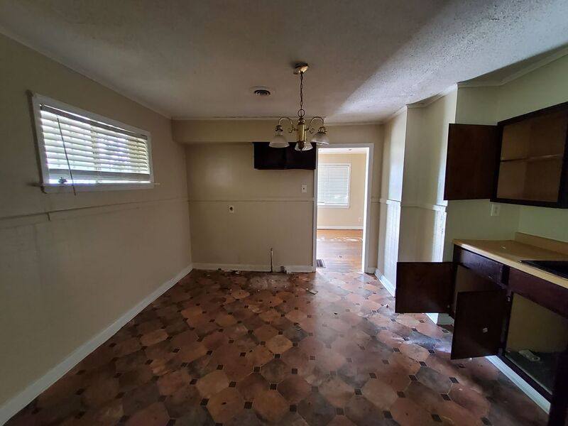 House for rent at 300 Eastview St, Memphis, TN 38112