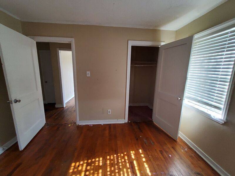 House for rent at 300 Eastview St, Memphis, TN 38112