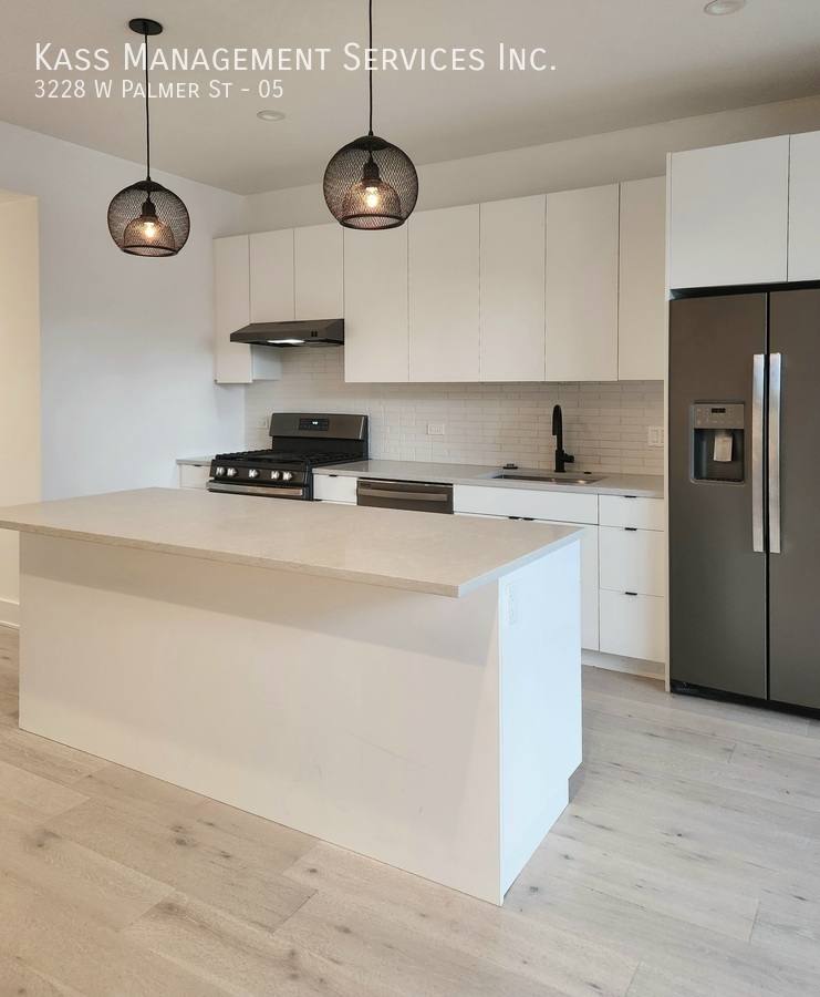 Condo for rent at 3228 W Palmer St, Chicago, IL 60647