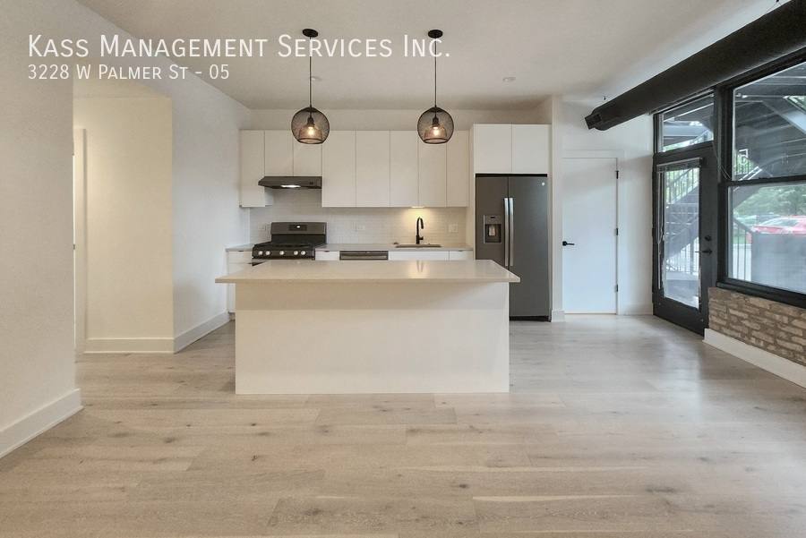 Condo for rent at 3228 W Palmer St, Chicago, IL 60647