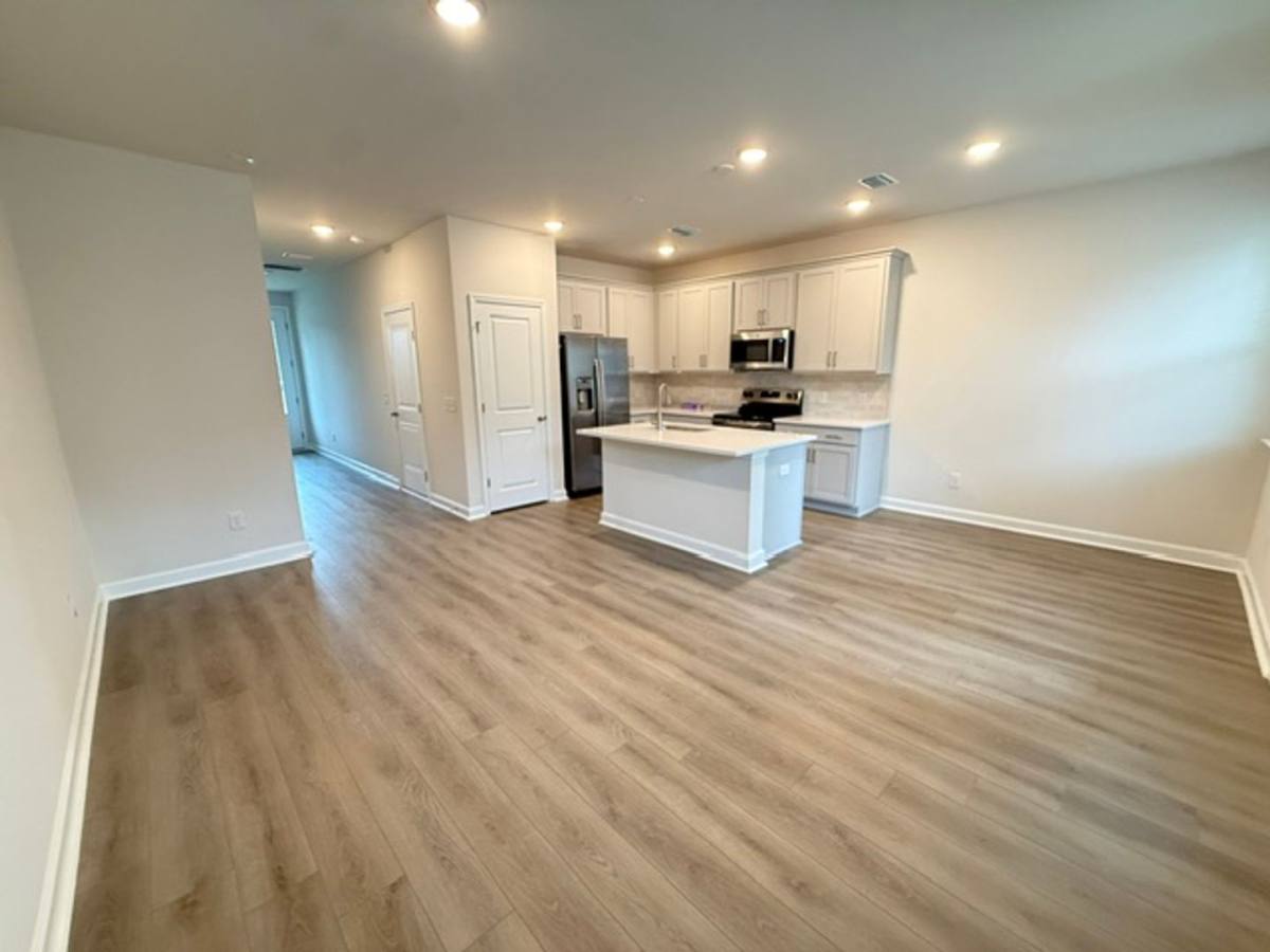Townhouse for rent at 465 Martins Creek Blvd, Summerville, SC 29485