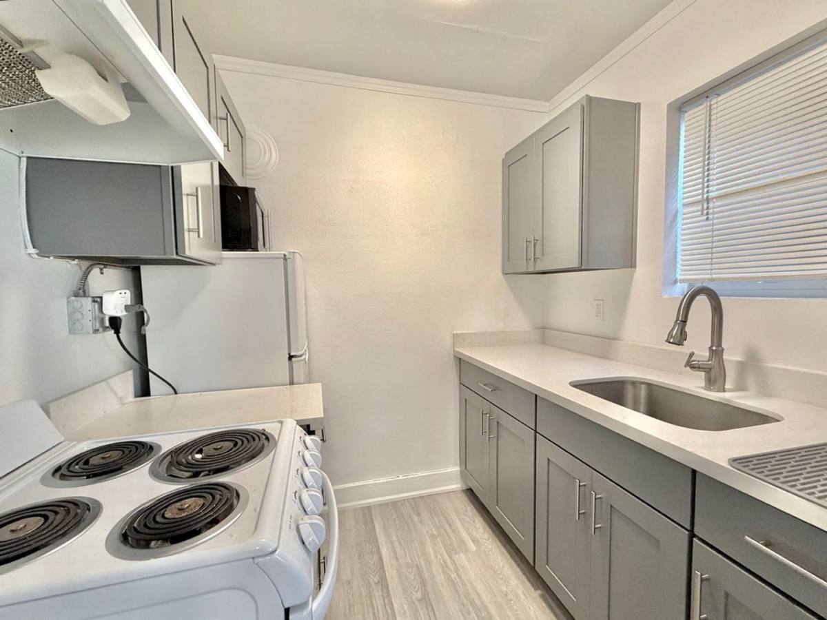Apartment for rent at 1417 NE 55th St, Seattle, WA 98105