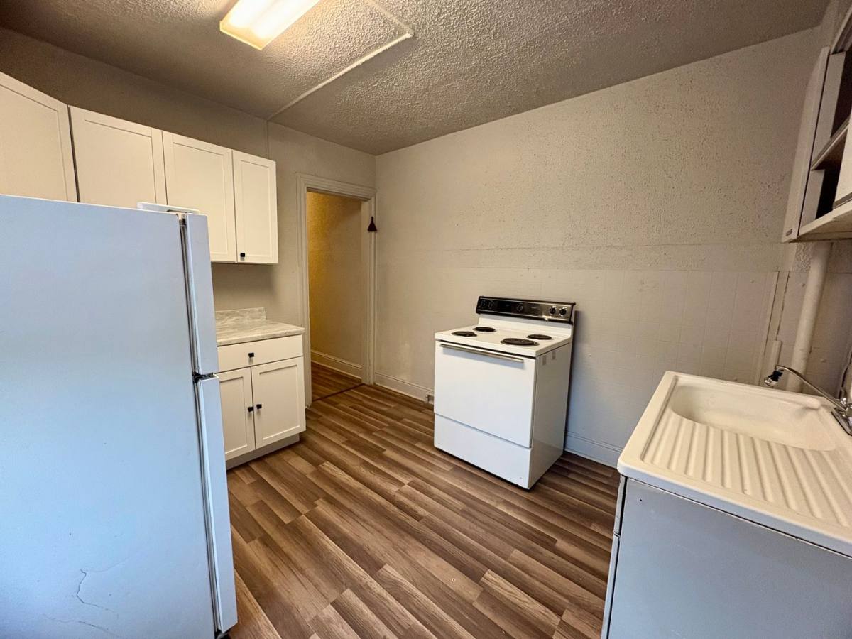 Apartment for rent at 959 E Philadelphia St, York, PA 17403
