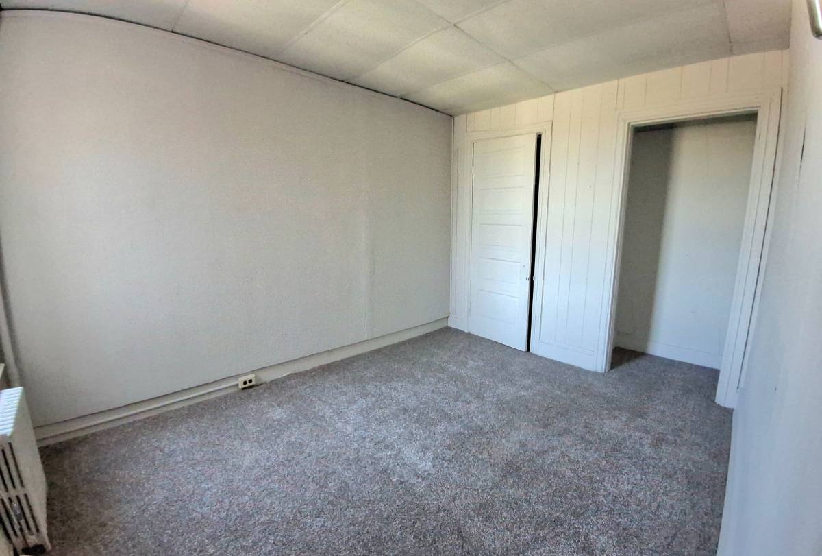 Apartment for rent at 959 E Philadelphia St, York, PA 17403
