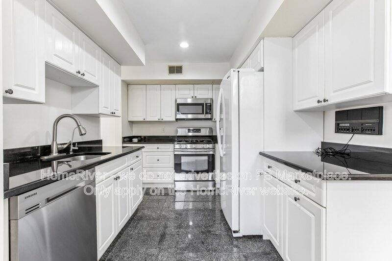 Townhouse for rent at 1 Picaron Place, South Amboy, NJ 08879