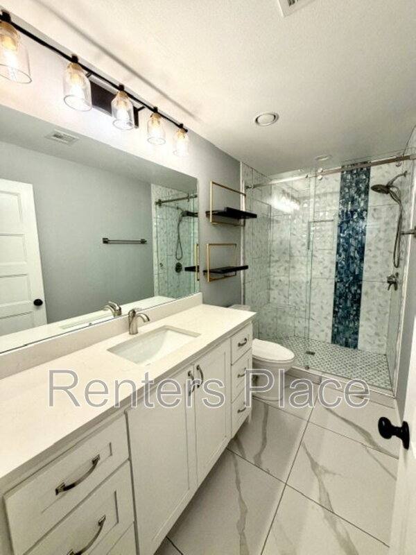 House for rent at 415 S Victor Ave #1, Tulsa, OK 74104