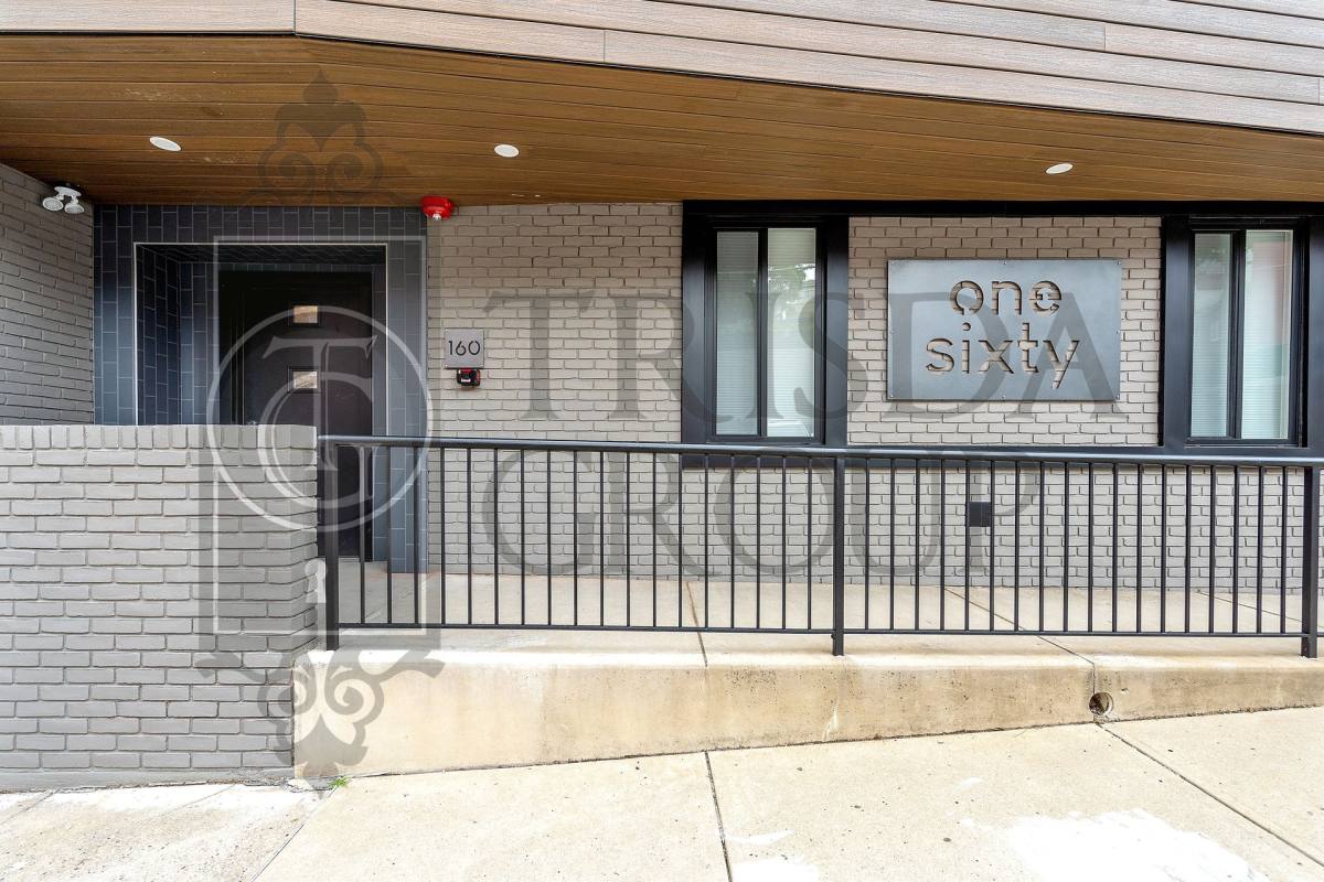 Apartment for rent at 160 Southern Ave #4, Pittsburgh, PA 15211