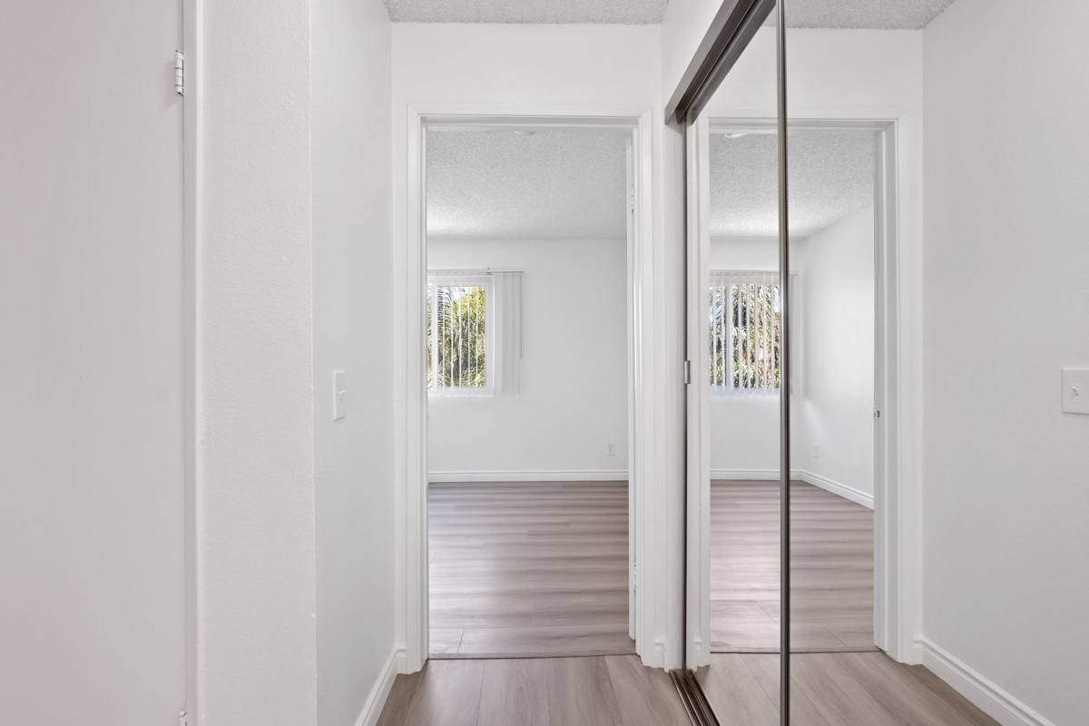 Apartment for rent at 13266 Foothill Blvd, Sylmar, CA 91342