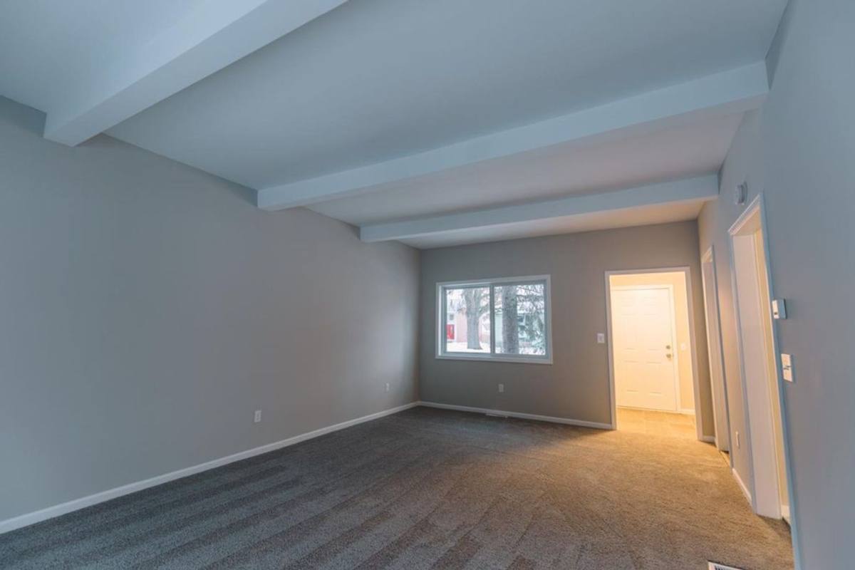 House for rent at 1991 Florence St, Saint Paul, MN 55110
