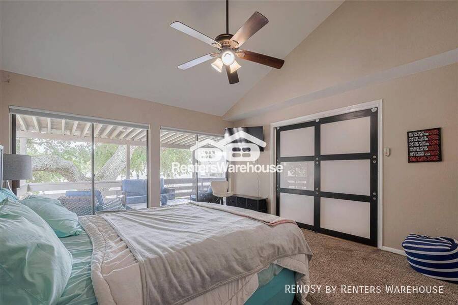 Condo for rent at 182 April Point Dr N, Montgomery, TX 77356