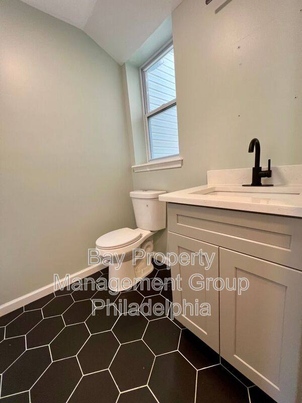 Apartment for rent at 2131 W Master St #2, Philadelphia, PA 19121