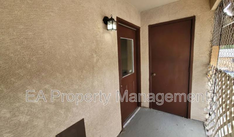 Apartment for rent at 332 Grove St SE #3, Albuquerque, NM 87108