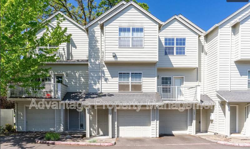 Townhouse for rent at 2839 SW Western Blvd #105, Corvallis, OR 97333