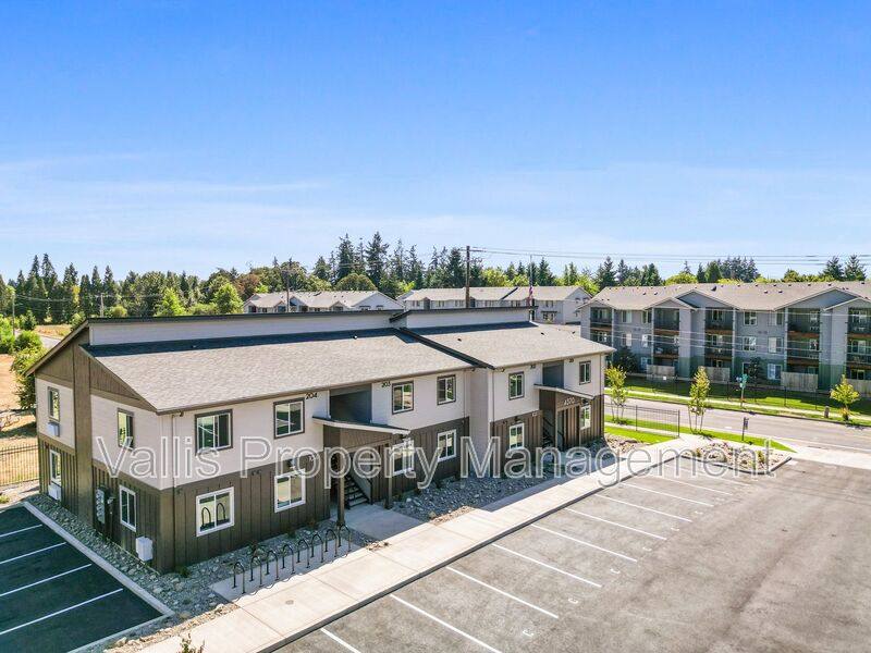 Apartment for rent at 4370 Fisher Rd NE #203, Salem, OR 97305
