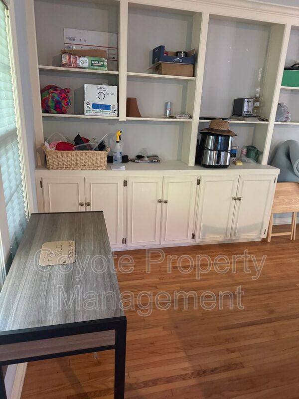 House for rent at 1524 S Jamestown Ave, Tulsa, OK 74112