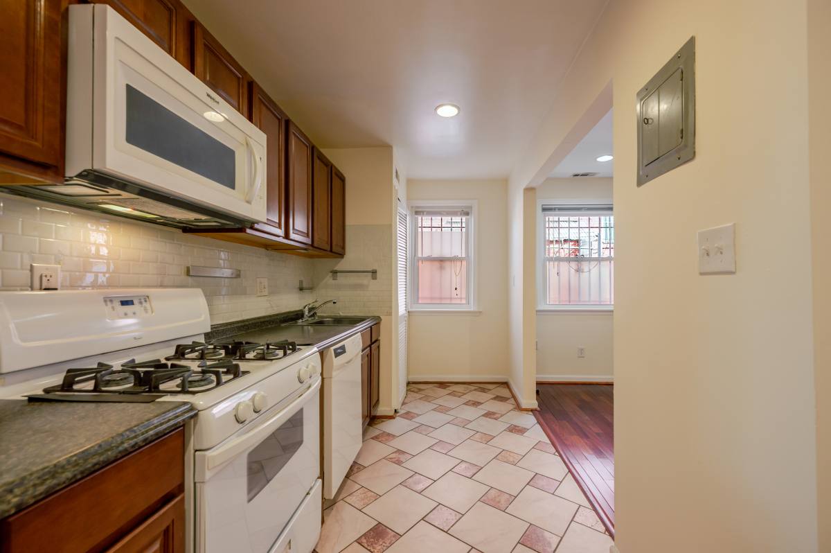 Apartment for rent at 1869 Kendall St NE #1, Washington, DC 20002