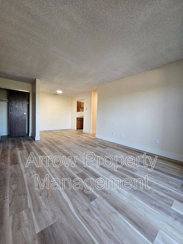 Apartment for rent at 1300 E H St #34, McCook, NE 69001