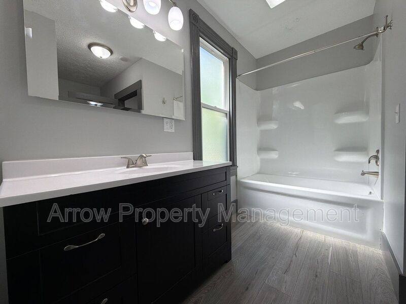 House for rent at 2434 W, Lincoln, NE 68503