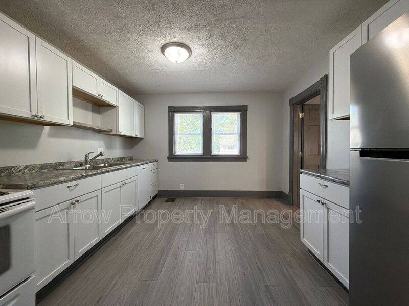 House for rent at 2434 W, Lincoln, NE 68503