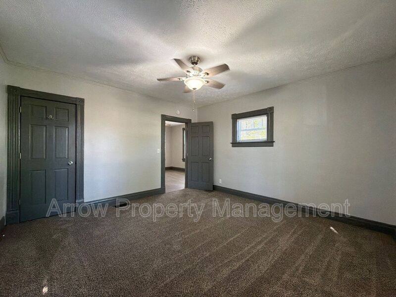 House for rent at 2434 W, Lincoln, NE 68503