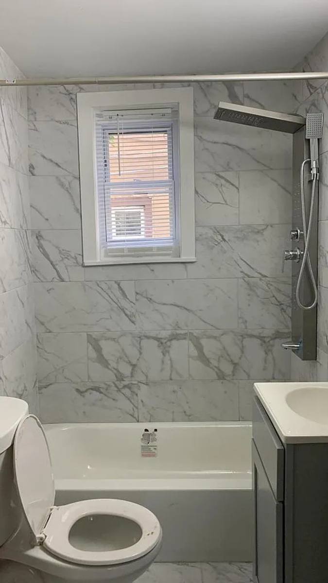 Apartment for rent at 1115 White Horse Pike, Oaklyn, NJ 08107