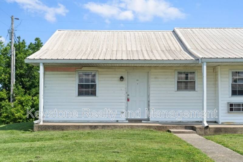 Apartment for rent at 308 Thompsonville Lane #806, Oak Grove, KY 42262