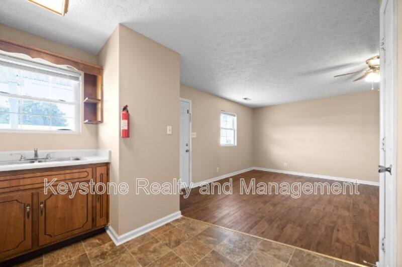 Apartment for rent at 308 Thompsonville Lane #806, Oak Grove, KY 42262