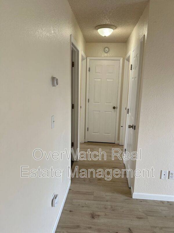 Apartment for rent at 827 E 11th Ave #4, Anchorage, AK 99501