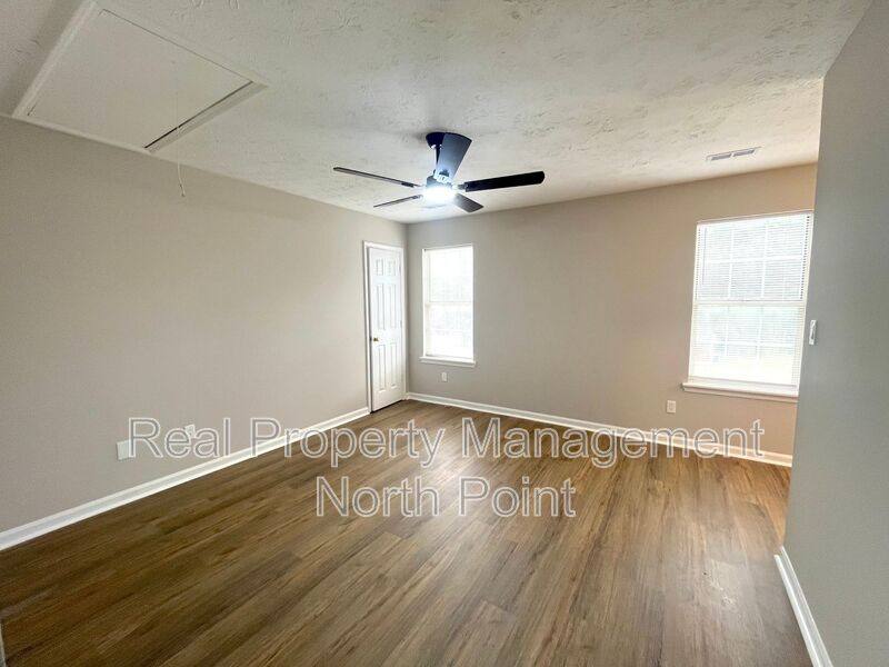 Apartment for rent at 5843 Summerglen Lane, Atlanta, GA 30349