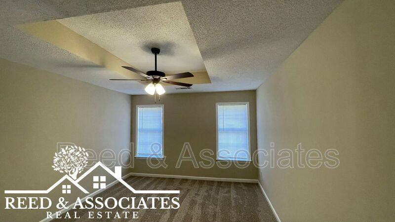 House for rent at 5632 Pecan Trace Dr, Memphis, TN 38135