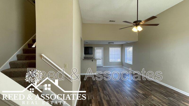 House for rent at 5632 Pecan Trace Dr, Memphis, TN 38135