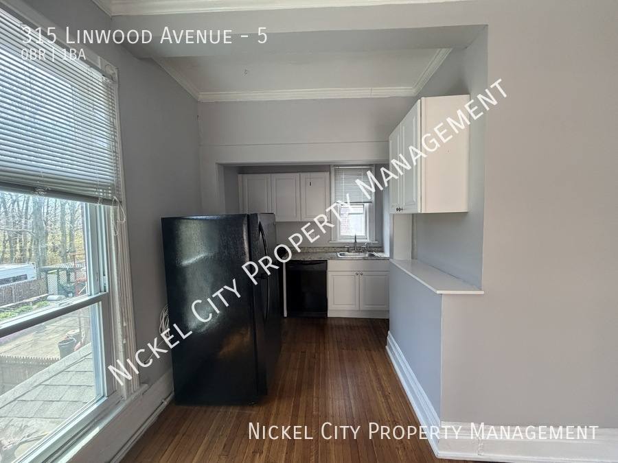 Apartment for rent at 315 Linwood Ave #5, Buffalo, NY 14209