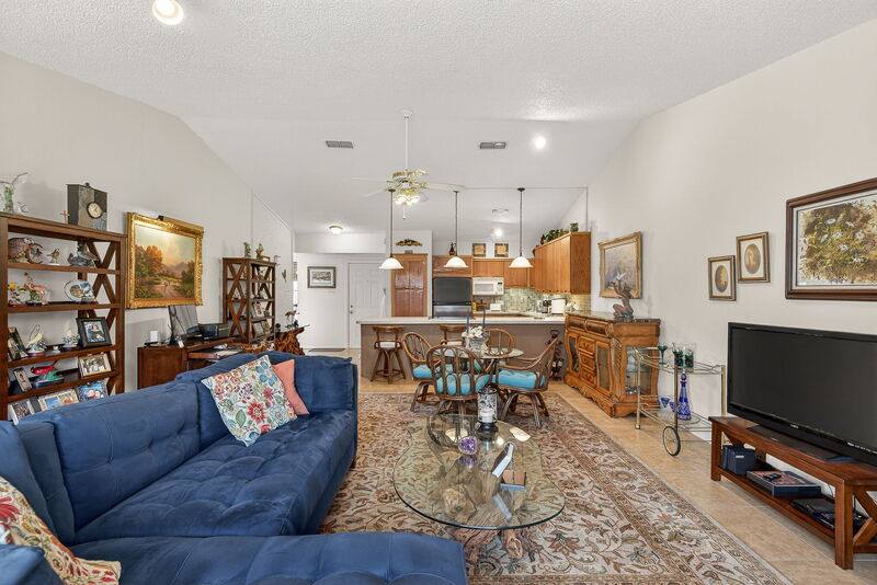 Townhouse for rent at 104 Big Spur S #7, Horseshoe Bay, TX 78657