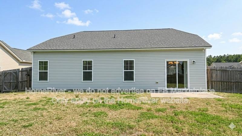 House for rent at 676 Broad Dr, Raeford, NC 28376