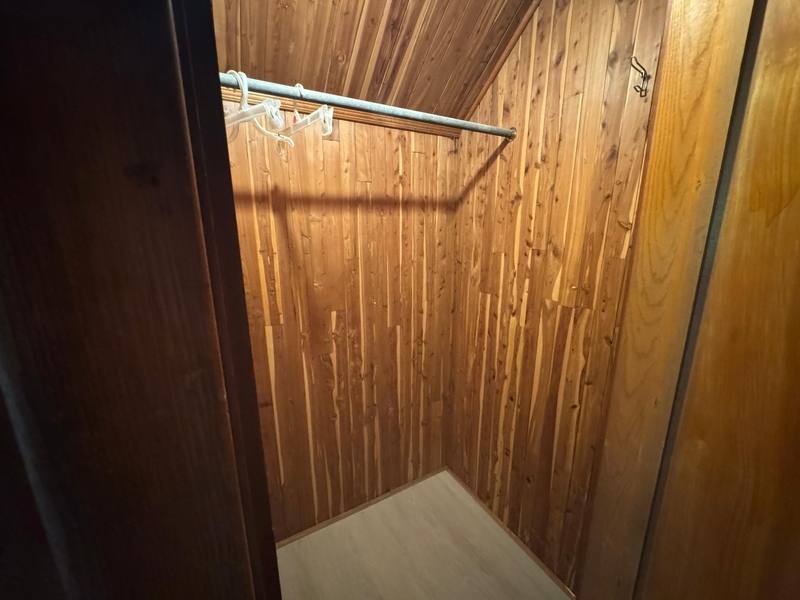 House for rent at 9927 Beaconsfield St, Detroit, MI 48224