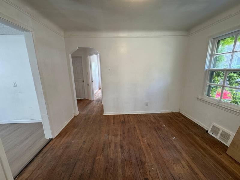 House for rent at 9927 Beaconsfield St, Detroit, MI 48224