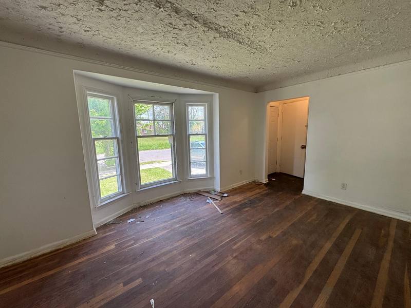 House for rent at 9927 Beaconsfield St, Detroit, MI 48224