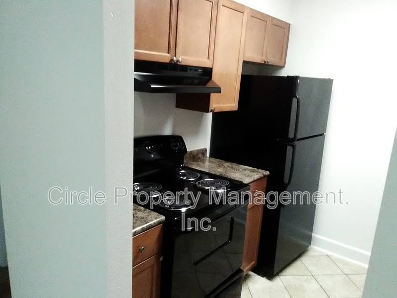 Apartment for rent at 2021 Highridge Dr SW #16D, Huntsville, AL 35802