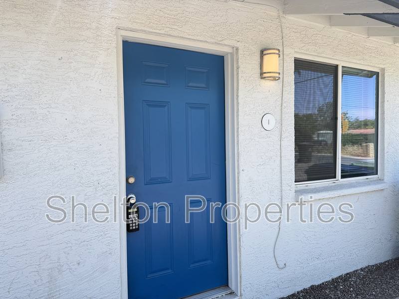 Apartment for rent at 1713 N 31st Place #1, Phoenix, AZ 85008