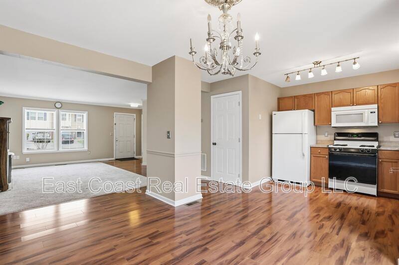 Townhouse for rent at 808 Marquette Dr, Martinsburg, WV 25401