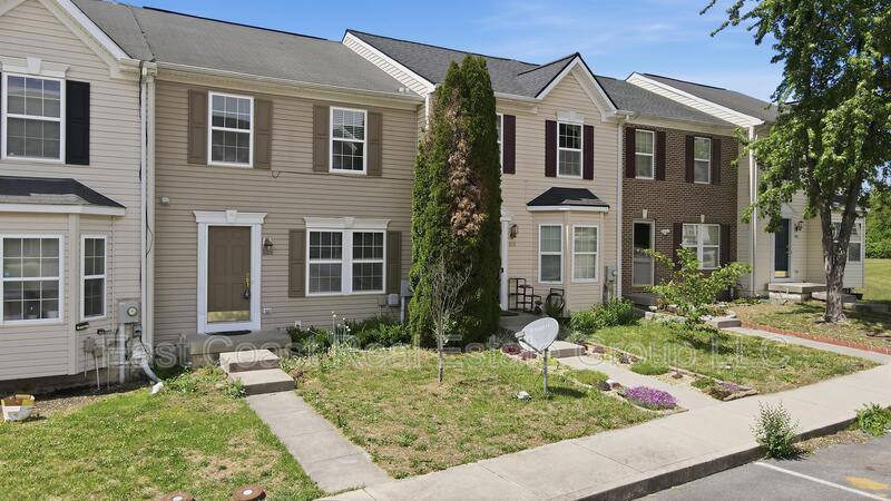 Townhouse for rent at 808 Marquette Dr, Martinsburg, WV 25401