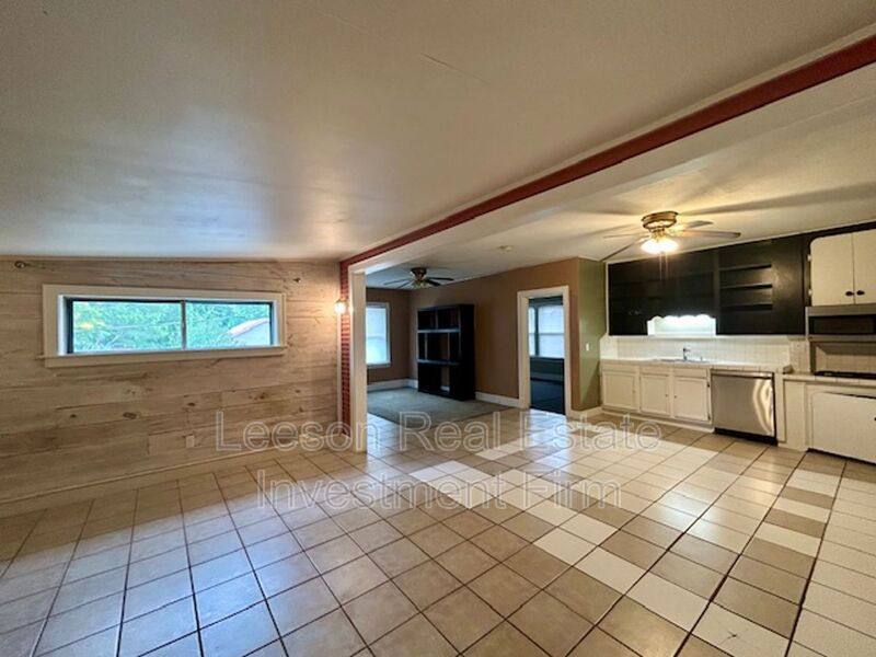 Apartment for rent at 1101 College St 2208 Kiber, Shreveport, LA 71104